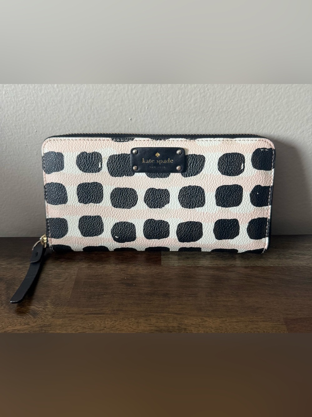 Kate Spade New York Neda Grove Street Printed Womens Zip Around Wallet